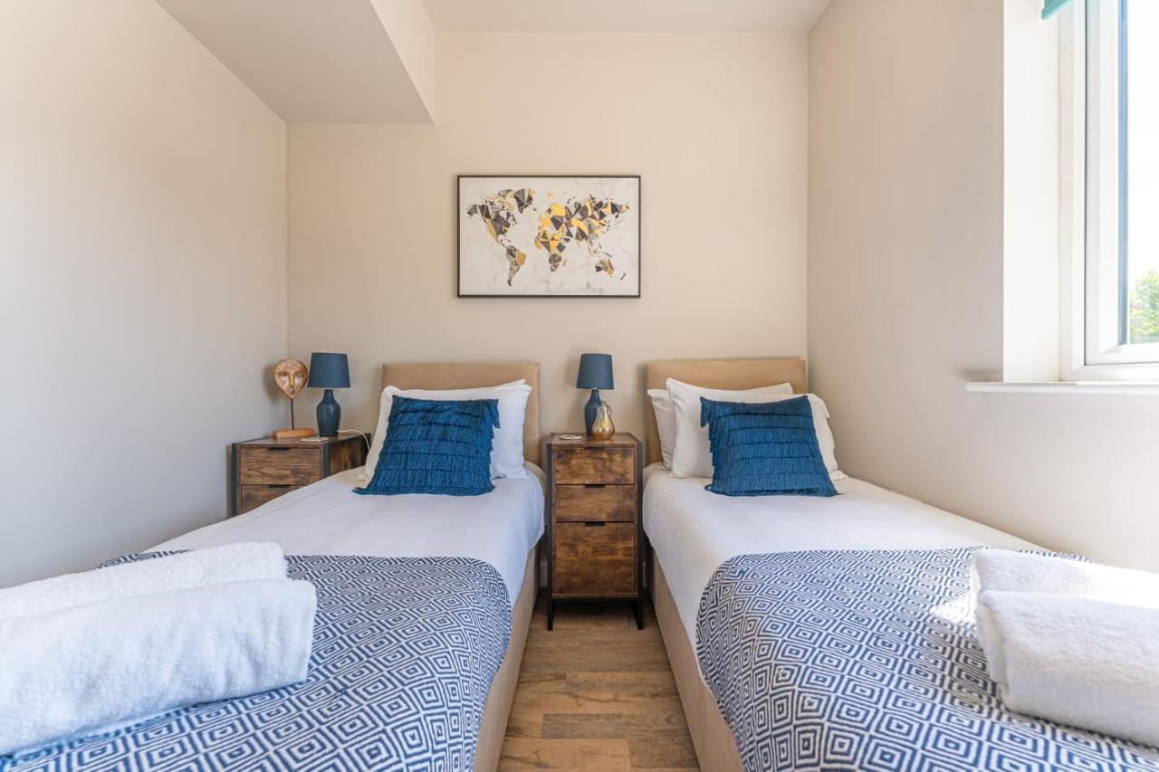 Superb One Bedroom Apartment In Coventry Cv1 *New* Eksteriør billede