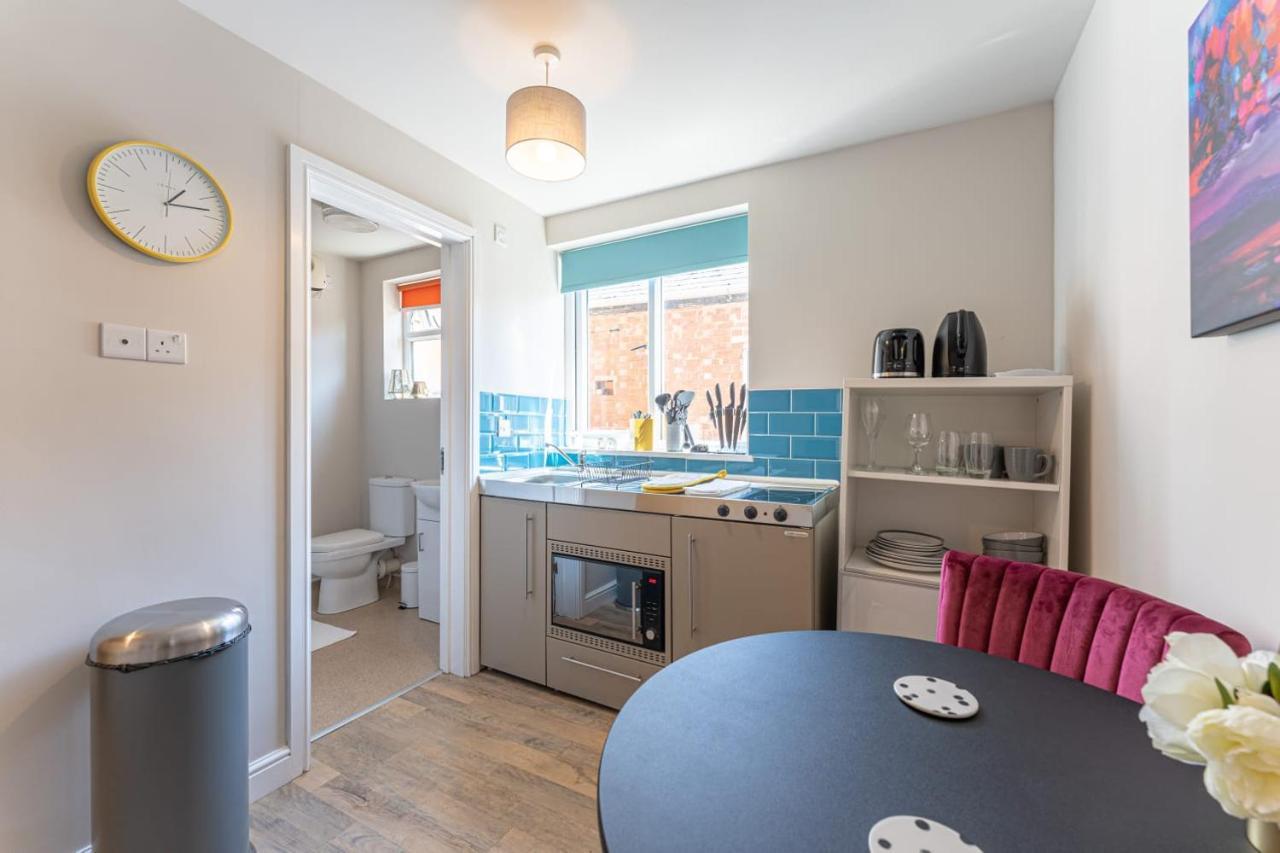 Superb One Bedroom Apartment In Coventry Cv1 *New* Eksteriør billede