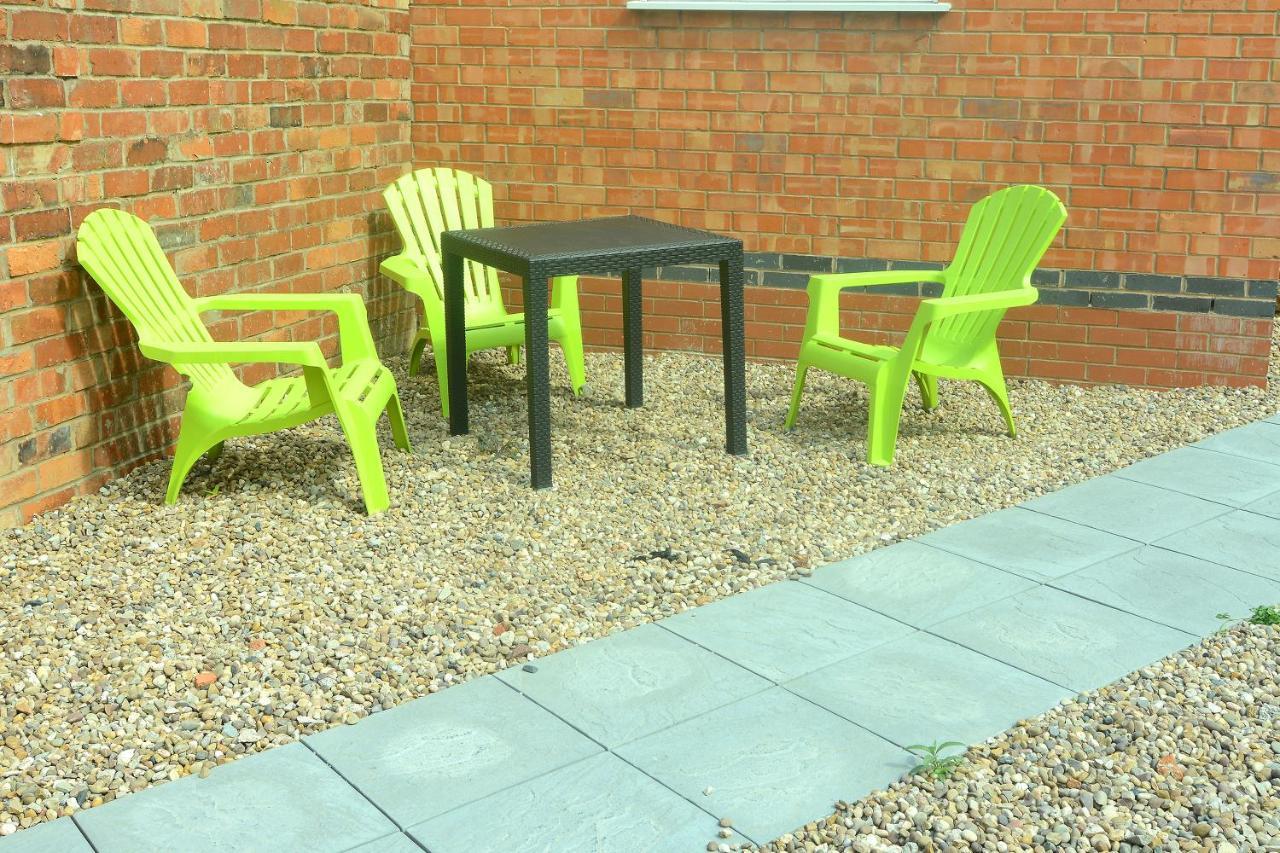 Superb One Bedroom Apartment In Coventry Cv1 *New* Eksteriør billede